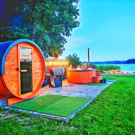 Nad Jeziorem Lubie, Plaza, Jacuzzi, Sauna, Namiot Eventowy- Caloroczne - Lubie Dominikana