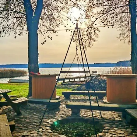 Nad Jeziorem Lubie, Plaza, Jacuzzi, Sauna, Namiot Eventowy- Caloroczne - Lubie Dominikana * Gudowo