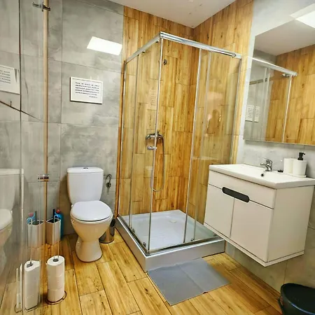 Nad Jeziorem Lubie, Plaza, Jacuzzi, Sauna, Namiot Eventowy- Caloroczne - Lubie Dominikana פארק נופש *