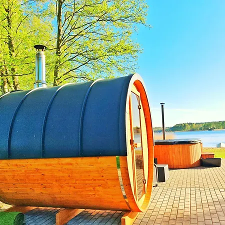 פארק נופש Nad Jeziorem Lubie, Plaza, Jacuzzi, Sauna, Namiot Eventowy- Caloroczne - Lubie Dominikana