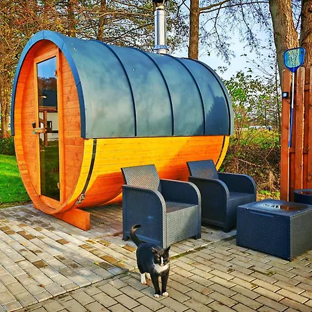 Nad Jeziorem Lubie, Plaza, Jacuzzi, Sauna, Namiot Eventowy- Caloroczne - Lubie Dominikana Parque de vacaciones